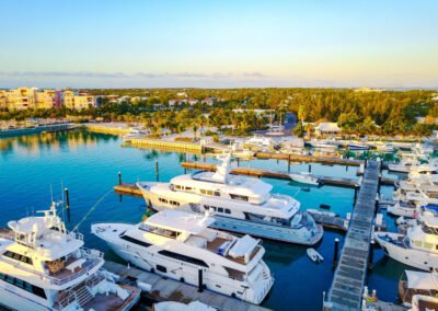 Golden Reef – Convertible Yacht